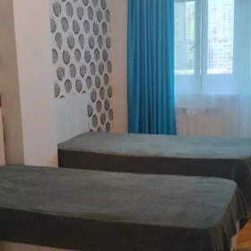 In Baku 95.0 m² apartment is for rent - Image 3