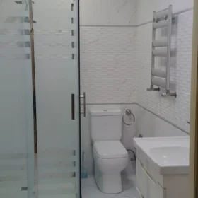In Baku 95.0 m² apartment is for rent - Image 5