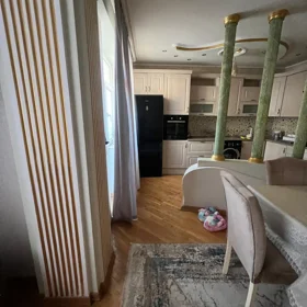 In Baku 65.0 m² apartment is for rent - Image 4