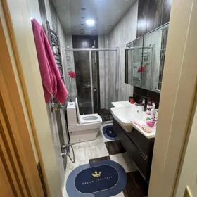 In Baku 65.0 m² apartment is for rent - Image 8