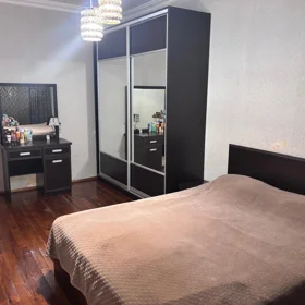 In Baku 85.0 m² apartment is for rent - Image 3