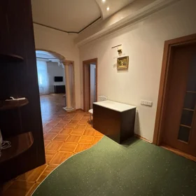 In Baku 105.0 m² apartment is for rent - Image 6