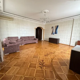 In Baku 105.0 m² apartment is for rent - Image 9