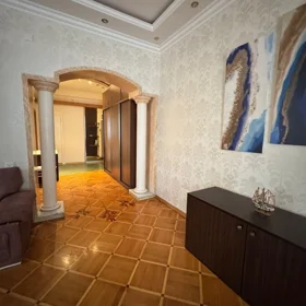 In Baku 105.0 m² apartment is for rent - Image 10