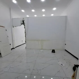In Baku 90.0 m² commercial is for sale - Image 4
