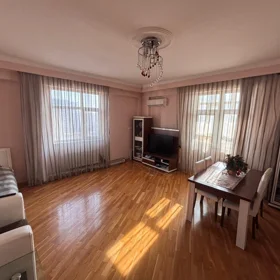 In Baku 130.0 m² apartment is for rent - Image 4