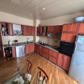 In Baku 130.0 m² apartment is for rent - Image 8