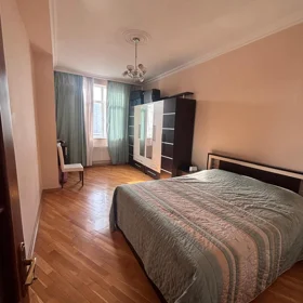 In Baku 130.0 m² apartment is for rent - Image 9