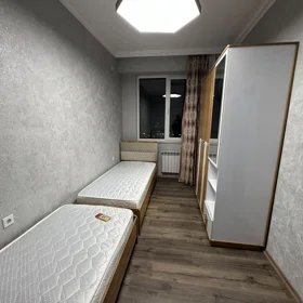 In Baku 80.0 m² apartment is for rent - Image 8