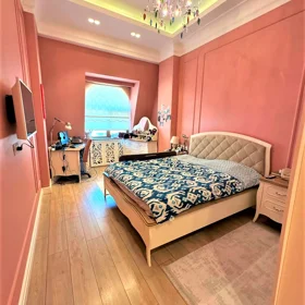 In Baku 235.0 m² apartment is for rent - Image 5