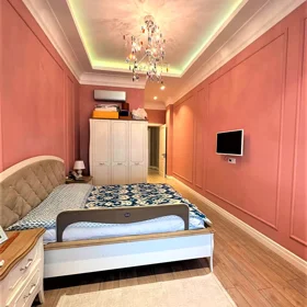 In Baku 235.0 m² apartment is for rent - Image 6