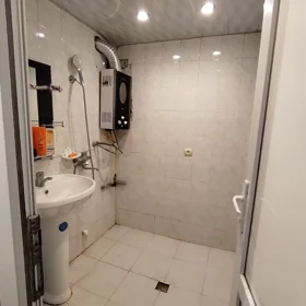 In Baku 50.0 m² apartment is for rent - Image 9