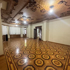 In Baku 500.0 m² house with 8.0 rooms is for rent - Image 2