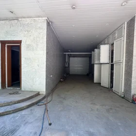 In Baku 500.0 m² house with 8.0 rooms is for rent - Image 10