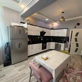 In Baku 120.0 m² apartment is for sale - Image 9