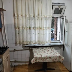 In Baku 80.0 m² apartment is for rent - Image 6