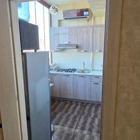 In Baku 75.0 m² apartment is for rent - Image 10