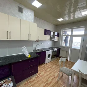 In Baku 125.0 m² apartment is for rent - Image 6