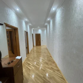 In Baku 125.0 m² apartment is for rent - Image 8