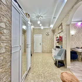 In Baku 85.0 m² apartment is for sale - Image 6