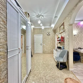 In Baku 85.0 m² apartment is for sale - Image 7