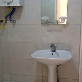 In Baku 35.0 m² apartment is for sale - Image 6