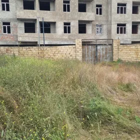 In nan nan acre land is for sale