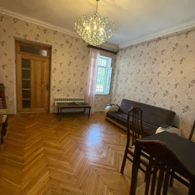 In Baku 60.0 m² apartment is for rent - Image 3