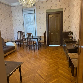 In Baku 60.0 m² apartment is for rent - Image 4