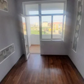 In Khirdalan 55.0 m² apartment is for sale - Image 3
