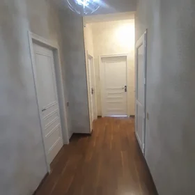 In Khirdalan 55.0 m² apartment is for sale - Image 10