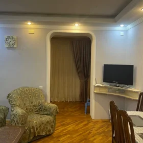 In Baku 85.0 m² apartment is for rent - Image 5