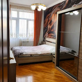 In Baku 150.0 m² apartment is for rent - Image 5