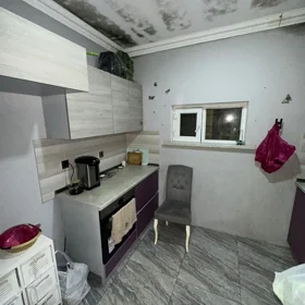 In Baku 100.0 m² house with 3.0 rooms is for rent - Image 10