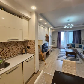In Baku 90.0 m² apartment is for rent - Image 7
