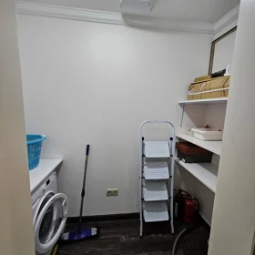 In Baku 145.0 m² apartment is for rent - Image 2