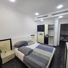 In Baku 145.0 m² apartment is for rent - Image 5
