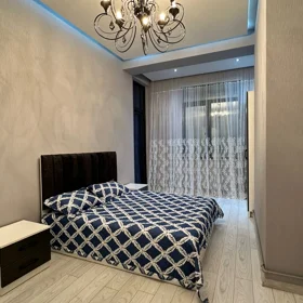 In Baku 90.0 m² apartment is for rent - Image 3