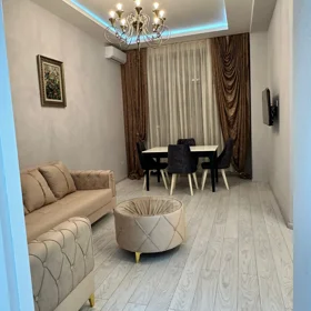 In Baku 90.0 m² apartment is for rent - Image 8