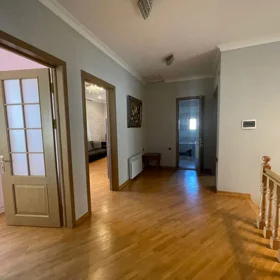 In Khirdalan 250.0 m² house with 5.0 rooms is for rent - Image 9