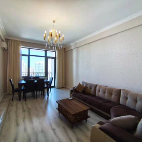 In Baku 91.0 m² apartment is for sale - Image 3