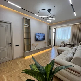 In Baku 70.0 m² apartment is for rent - Image 3
