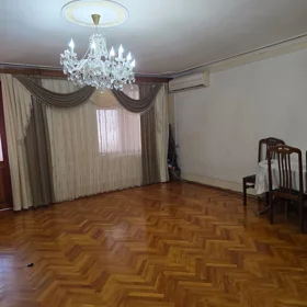 In Baku 60.0 m² apartment is for rent - Image 4