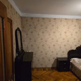 In Baku 60.0 m² apartment is for rent - Image 9