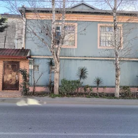 In Baku 300.0 m² house with 5.0 rooms is for sale - Image 9