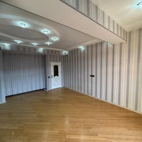 In Səbail rayonu 115.0 m² apartment is for sale - Image 2
