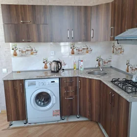 In Khirdalan 60.0 m² apartment is for rent - Image 9