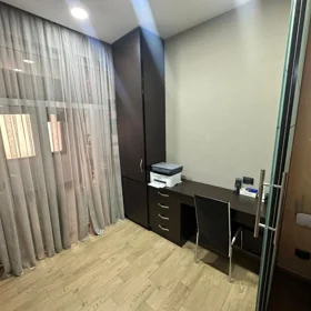 In Səbail rayonu 135.0 m² apartment is for sale - Image 10