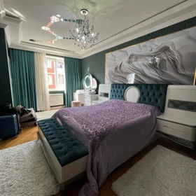 In Baku 80.0 m² apartment is for rent - Image 5
