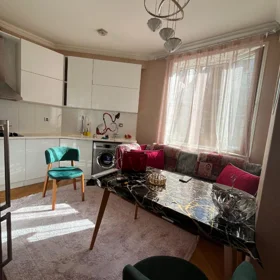 In Baku 80.0 m² apartment is for rent - Image 7